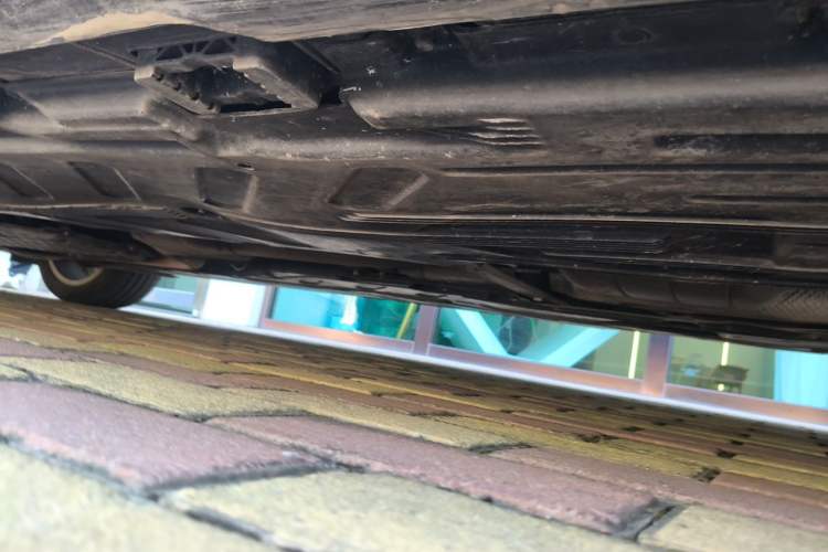 Used Mercedes-Benz E-Class 2019 E 300 L Stylish Model Chassis Rear Left