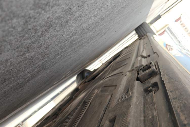 Used Mercedes-Benz E-Class 2019 E 260 L Chassis Rear Left