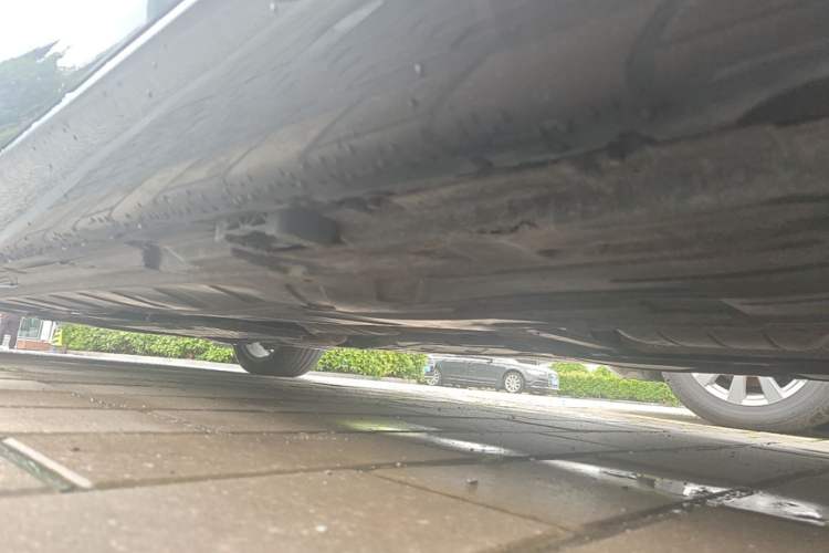 Used Mercedes-Benz E-Class 2019 Facelifted E 300 L Stylish Version Chassis Rear Left