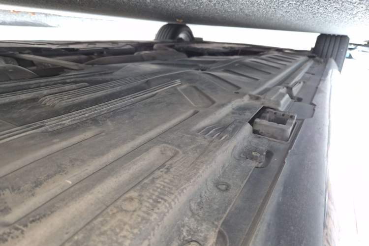 Used Mercedes-Benz E-Class 2019 E 300 L Luxury Model Chassis Rear Left