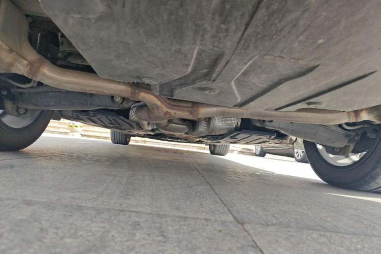 Used Mercedes-Benz E-Class 2019 E 260 L 4MATIC Chassis Rear