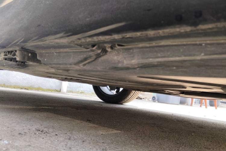 Used Mercedes-Benz E-Class 2019 E 260 L Chassis Rear Right