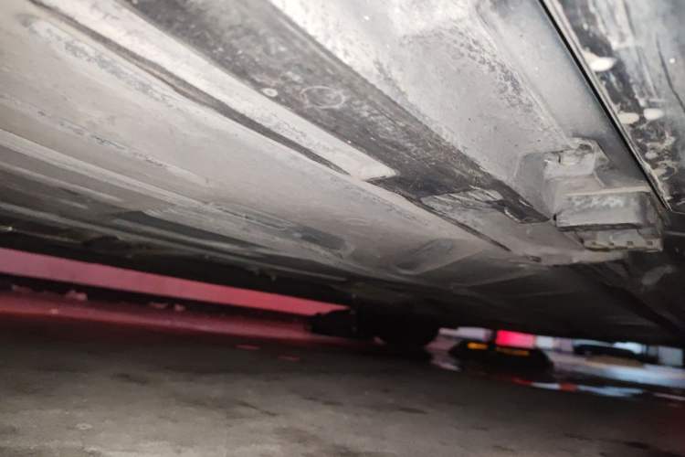 Used Mercedes-Benz E-Class 2019 E 300 L Sporty and Stylish Model Chassis Rear Right