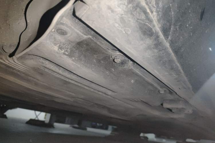 Used Mercedes-Benz E-Class 2019 E 200 L Chassis Rear Right