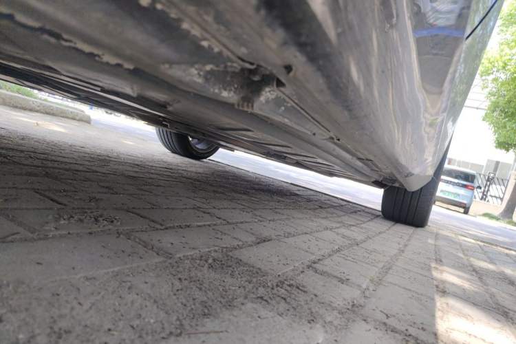 Used Mercedes-Benz E-Class 2019 E 200 L Chassis Rear Right