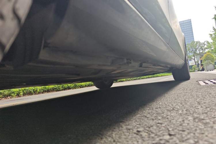 Used Mercedes-Benz E-Class 2019 E 200 L Chassis Rear Right