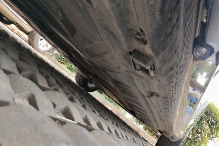 Used Mercedes-Benz E-Class 2019 E 200 L Chassis Rear Right
