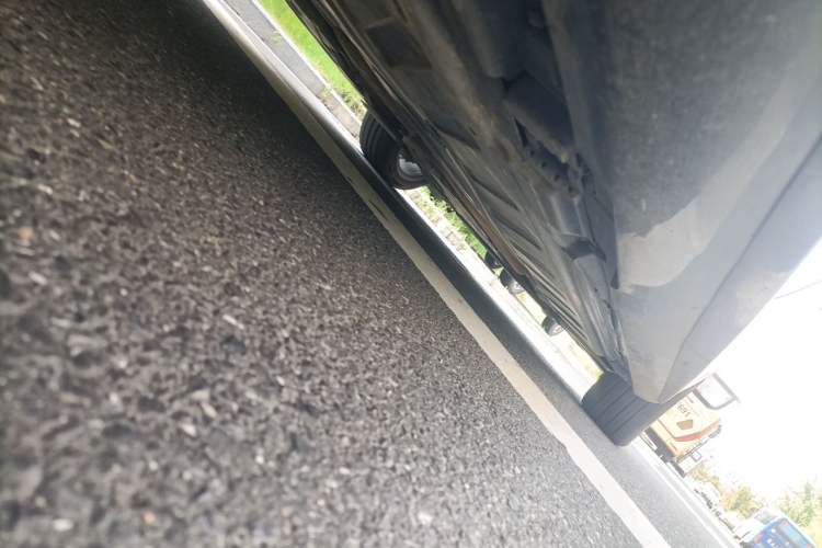 Used Mercedes-Benz E-Class 2019 E 200 L Sport Edition Chassis Rear Right