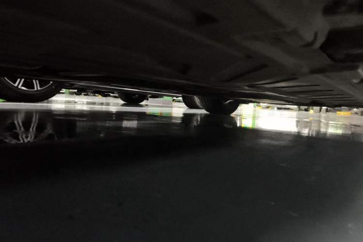 Used Mercedes-Benz E-Class 2019 E 260 L Chassis Rear Right