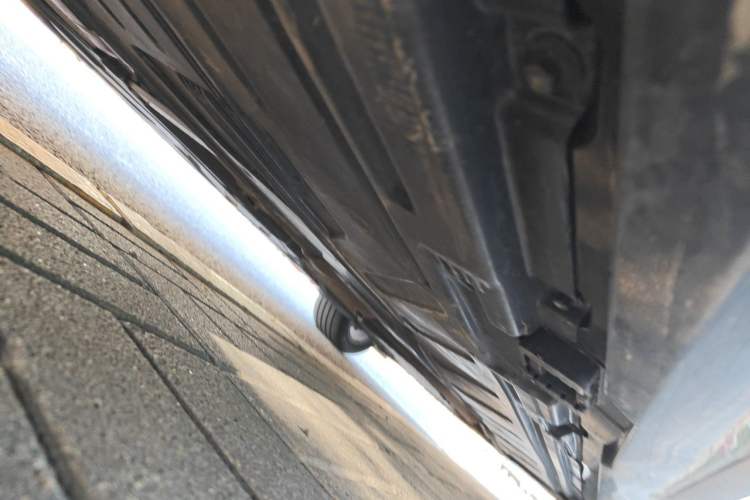 Used Mercedes-Benz E-Class 2019 E 300 L Sport Luxury Edition Chassis Rear Right