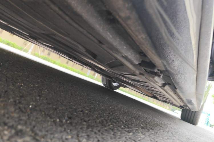 Used Mercedes-Benz E-Class 2019 E 260 L Sport Edition Chassis Rear Right