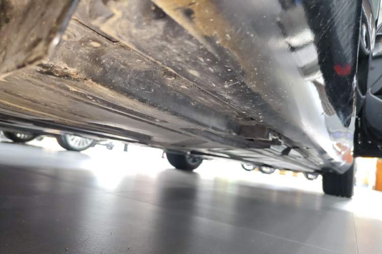 Used Mercedes-Benz E-Class 2019 E 260 L Chassis Rear Right