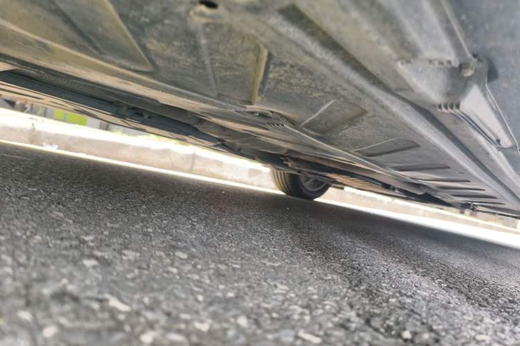 Used Mercedes-Benz E-Class 2019 E 300 L Luxury Model Chassis Rear Right