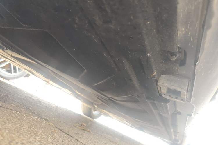 Used Mercedes-Benz E-Class 2019 E 200 L Chassis Rear Right