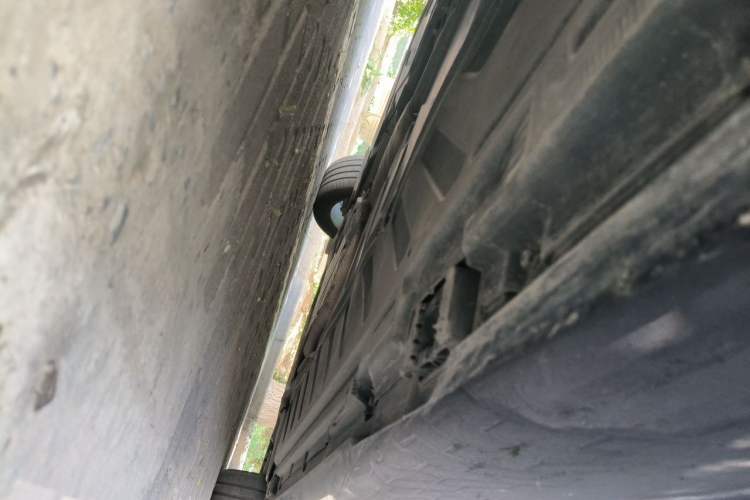 Used Mercedes-Benz E-Class 2019 E 260 L Sport Edition Chassis Rear Right