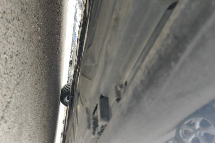 Used Mercedes-Benz E-Class 2019 E 200 L 4MATIC Chassis Rear Right