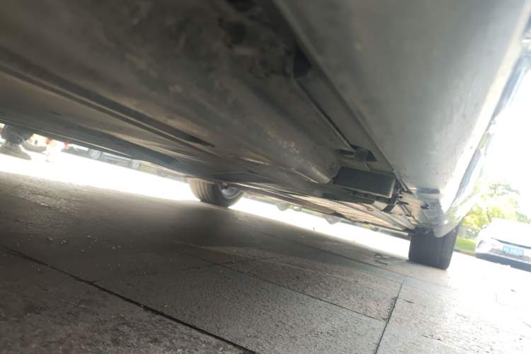Used Mercedes-Benz E-Class 2019 E 300 L Luxury Model Chassis Rear Right