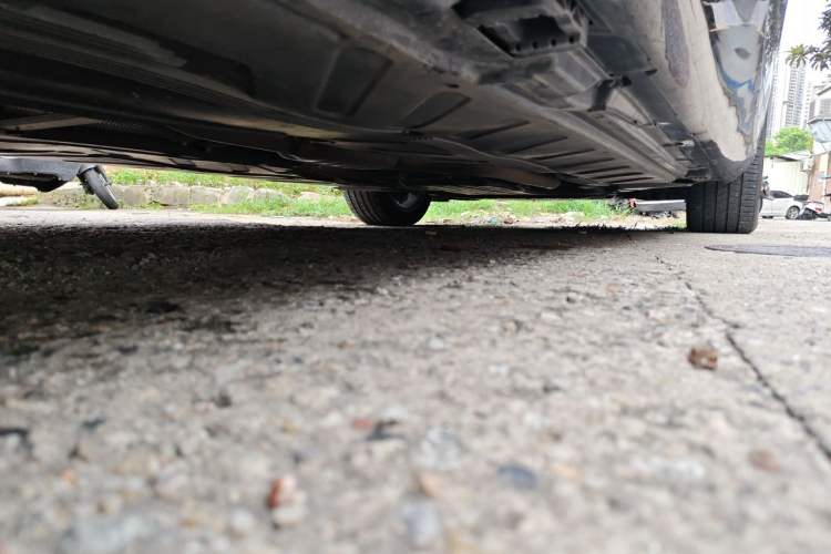 Used Mercedes-Benz E-Class 2019 E 260 L 4MATIC Chassis Rear Right