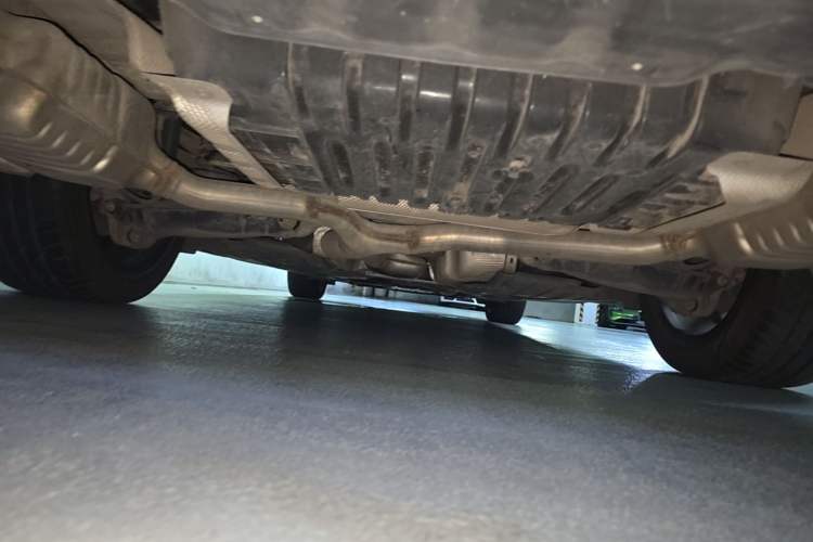 Used Mercedes-Benz E-Class 2019 E 200 L Chassis Rear