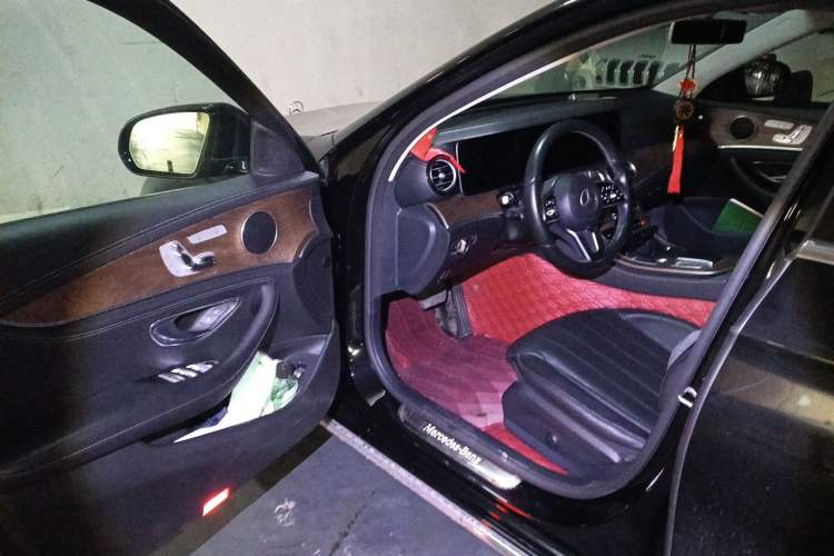 Used Mercedes-Benz E-Class 2019 E 300 L Stylish Model Driver Seat