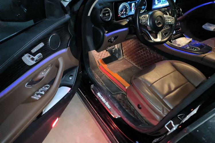 Used Mercedes-Benz E-Class 2019 Restyled E 300 L Sporty and Stylish Edition Driver Seat
