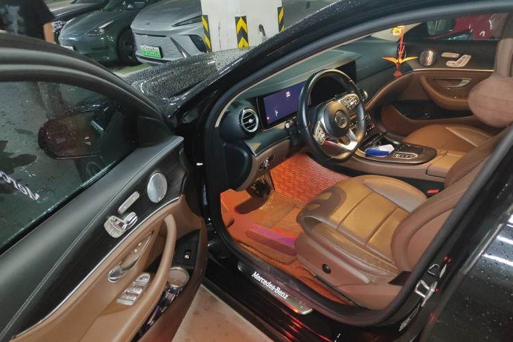 Used Mercedes-Benz E-Class 2019 Restyled E 300 L Sporty and Stylish Edition Driver Seat