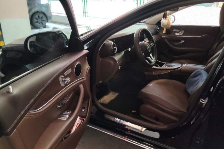 Used Mercedes-Benz E-Class 2019 Facelifted E 300 L Stylish Version Driver Seat