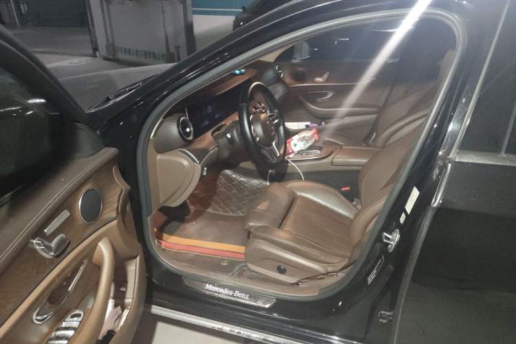 Used Mercedes-Benz E-Class 2019 E 200 L Driver Seat