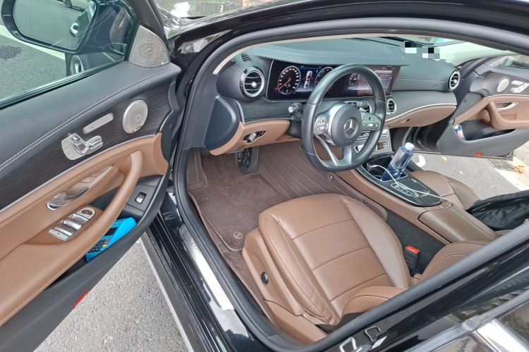 Used Mercedes-Benz E-Class 2019 Restyled E 300 L Sporty and Stylish Edition Driver Seat