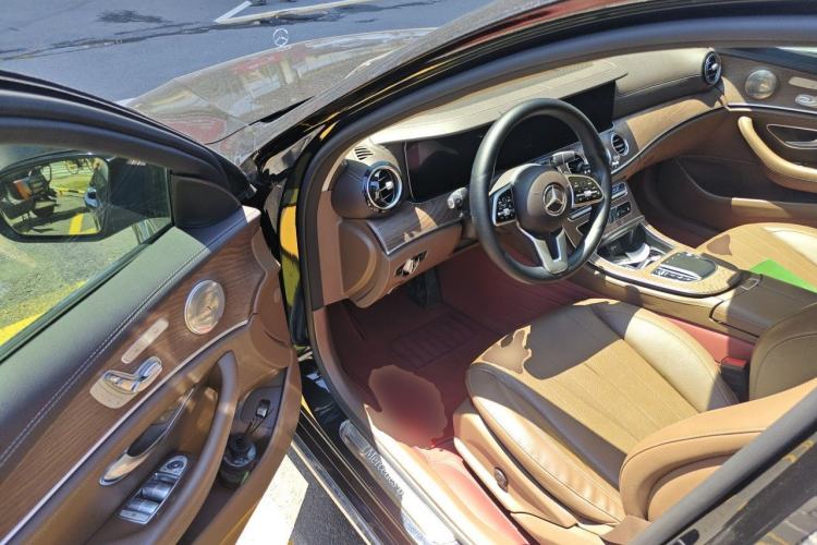 Used Mercedes-Benz E-Class 2019 Facelifted E 300 L Stylish Version Driver Seat
