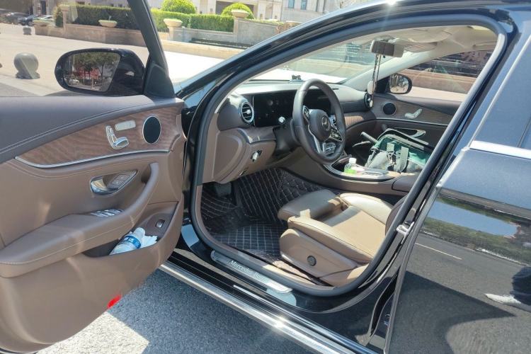 Used Mercedes-Benz E-Class 2019 E 260 L Driver Seat