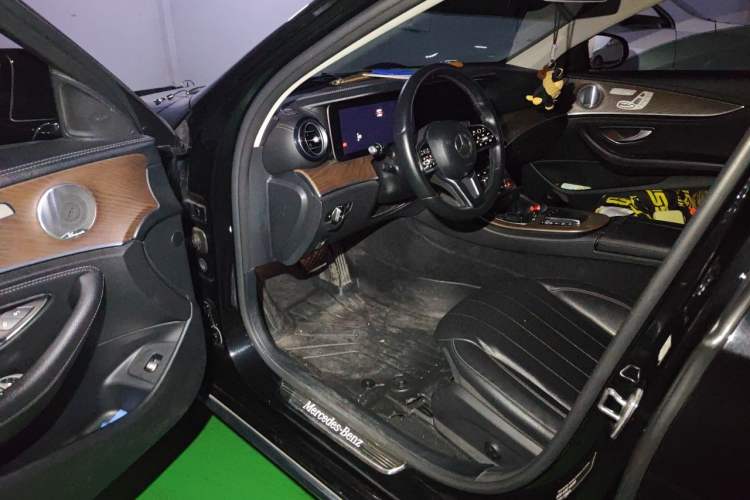 Used Mercedes-Benz E-Class 2019 Restyled E 300 L Luxury Edition Driver Seat