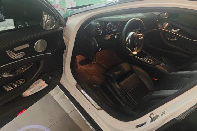 Used Mercedes-Benz E-Class 2019 E 200 L Sport Edition Driver Seat
