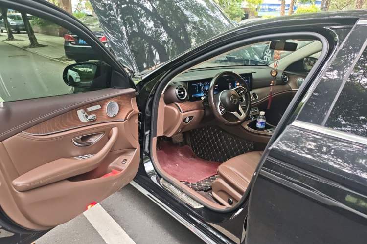 Used Mercedes-Benz E-Class 2019 Restyled E 300 L Luxury Edition Driver Seat