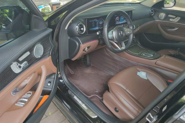 Used Mercedes-Benz E-Class 2019 Restyled E 300 L Sport Luxury Edition Driver Seat