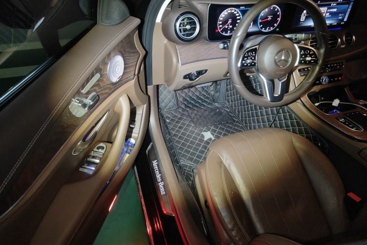 Used Mercedes-Benz E-Class 2019 Facelifted E 300 L Stylish Version Driver Seat
