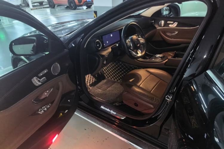Used Mercedes-Benz E-Class 2019 Restyled E 300 L Sport Luxury Edition Driver Seat