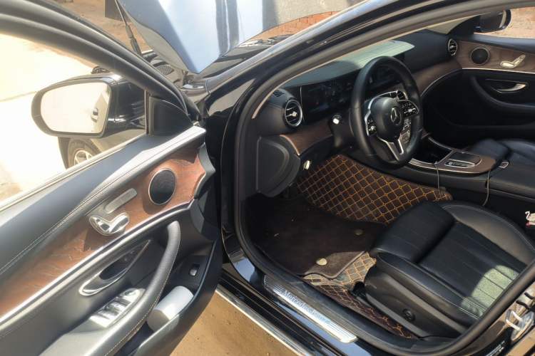 Used Mercedes-Benz E-Class 2019 E 260 L Driver Seat