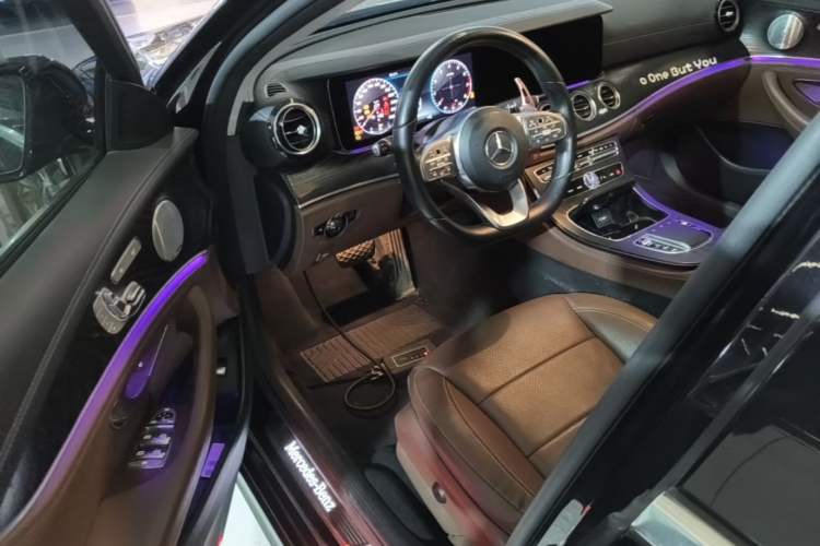 Used Mercedes-Benz E-Class 2019 Restyled E 300 L Sporty and Stylish Edition Driver Seat