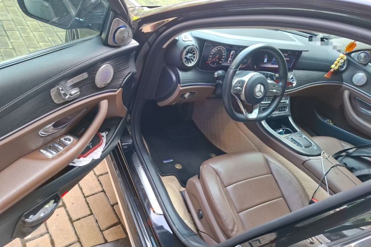 Used Mercedes-Benz E-Class 2019 Restyled E 300 L Sporty and Stylish Edition Driver Seat