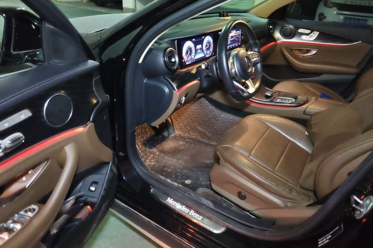 Used Mercedes-Benz E-Class 2019 E 300 L Sporty and Stylish Model Driver Seat