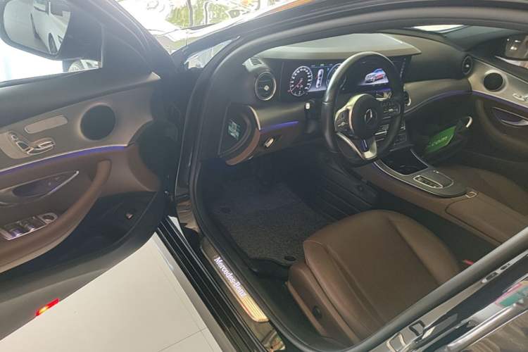 Used Mercedes-Benz E-Class 2019 E 260 Sport Edition Driver Seat