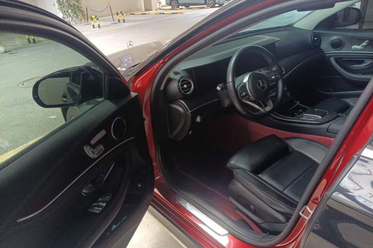 Used Mercedes-Benz E-Class 2019 E 260 L Sport Edition Driver Seat