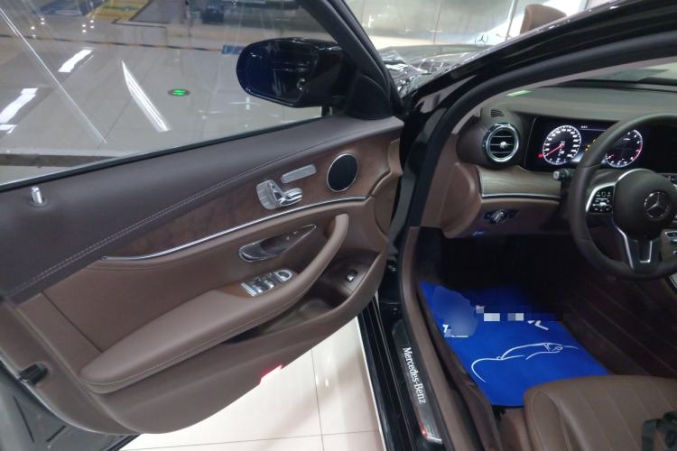 Used Mercedes-Benz E-Class 2019 Facelifted E 300 L Stylish Version Driver Seat