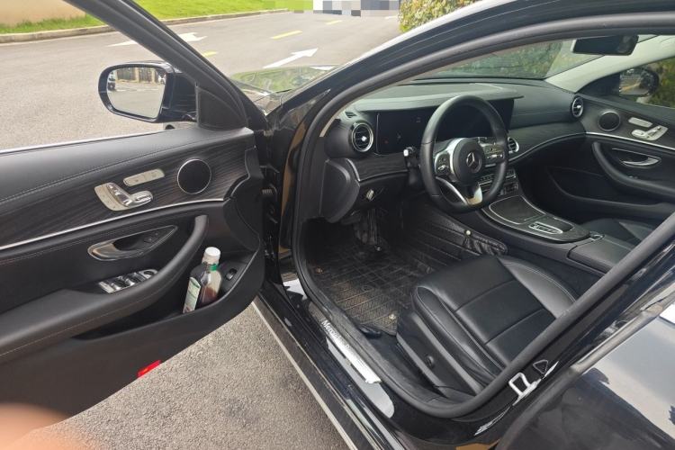 Used Mercedes-Benz E-Class 2019 Restyled E 300 L Sporty and Stylish Edition Driver Seat