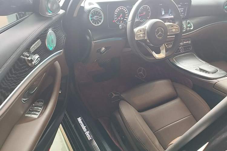 Used Mercedes-Benz E-Class 2019 E 260 L Sport Edition Driver Seat