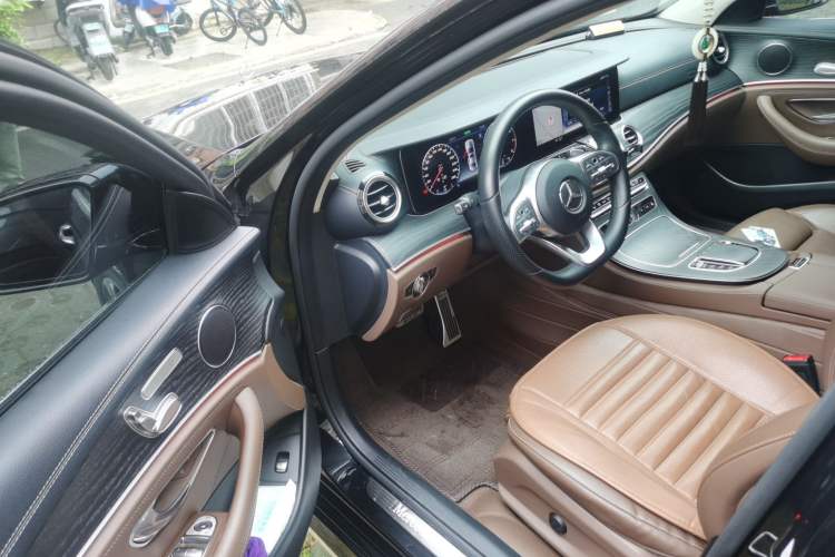 Used Mercedes-Benz E-Class 2019 E 260 L Sport Edition Driver Seat
