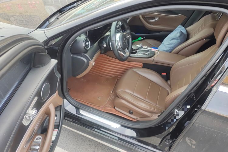 Used Mercedes-Benz E-Class 2019 E 300 L Sporty and Stylish Model