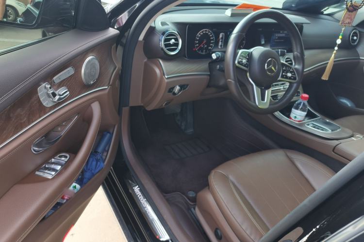 Used Mercedes-Benz E-Class 2019 Facelifted E 300 L Stylish Version Driver Seat
