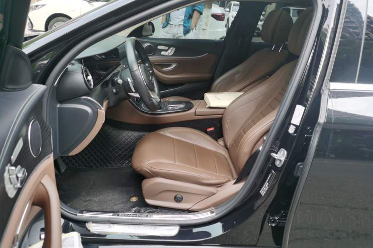 Used Mercedes-Benz E-Class 2019 Restyled E 300 L Sporty and Stylish Edition Driver Seat